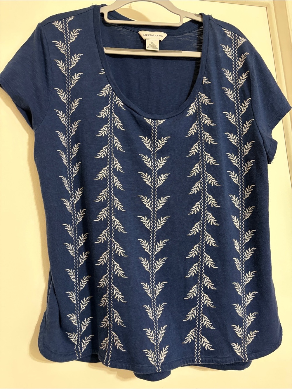Liz Claiborne Navy Blue Short-Sleeve Tee with White Embroidery